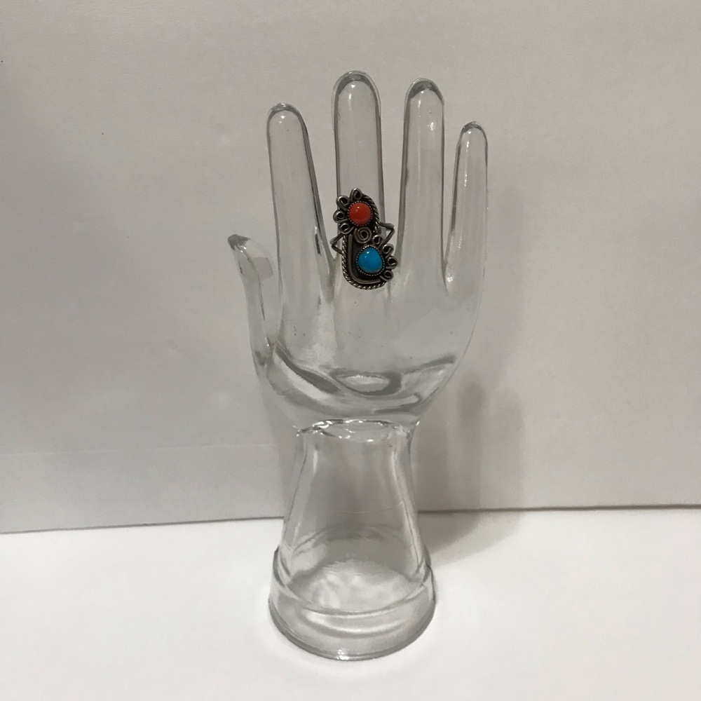 Sterling Silver Vintage Women’s Turquoise Ring